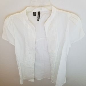 Mango White Button Up Blouse EUC